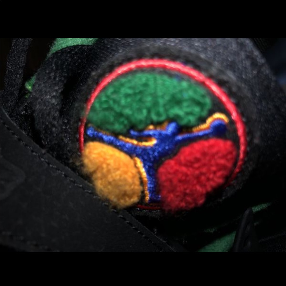 JORDAN 8s